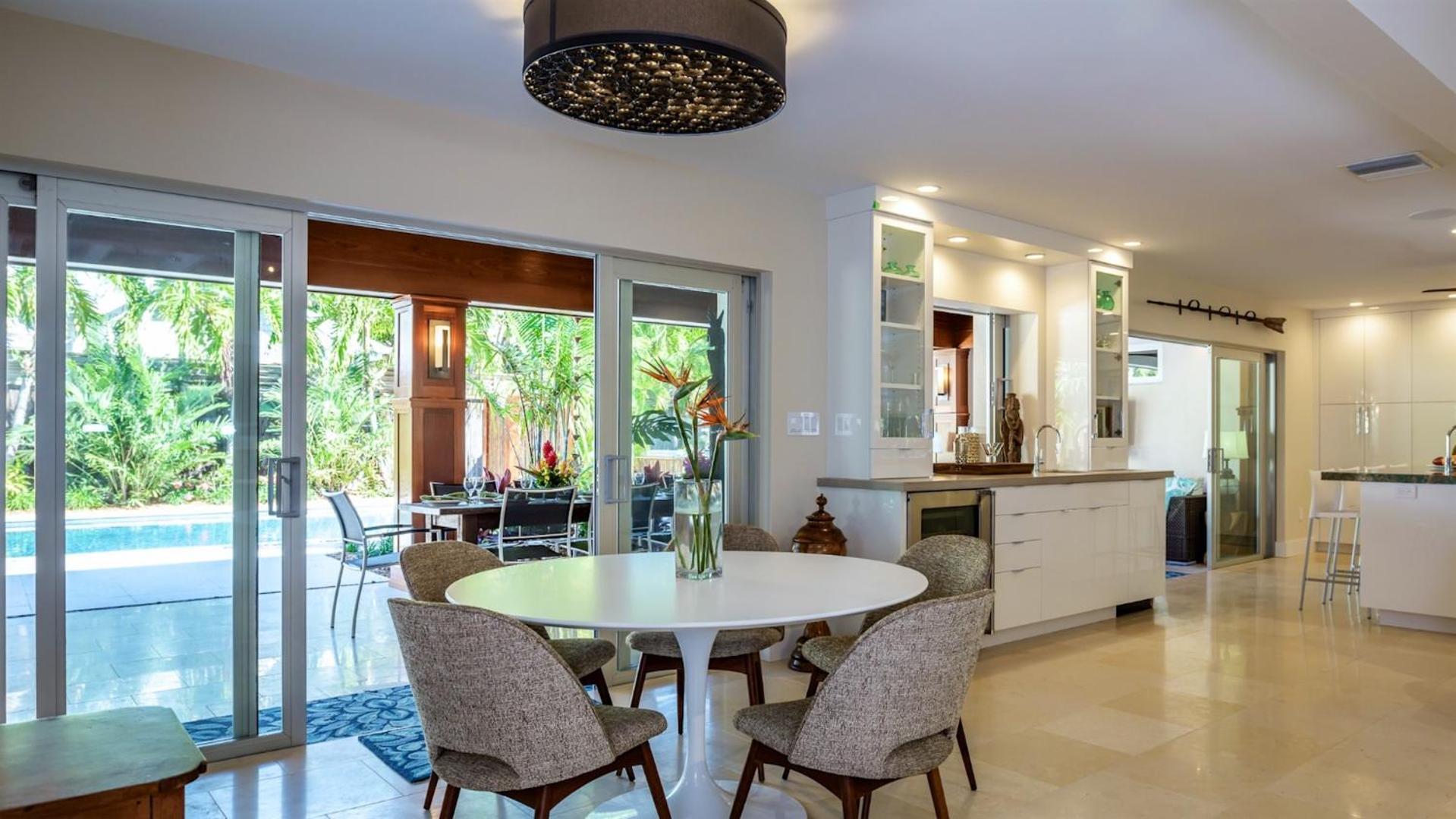 Holiday home The Polynesian House Bylast Key Realty *