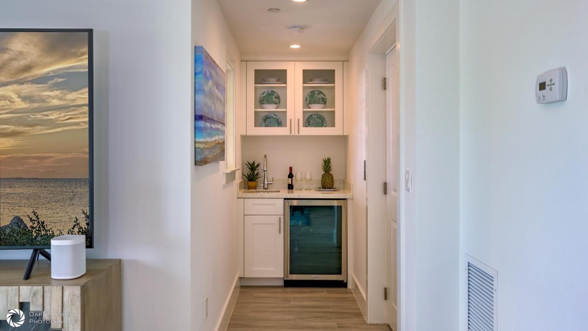Seaport Sensation By Last Key Realty