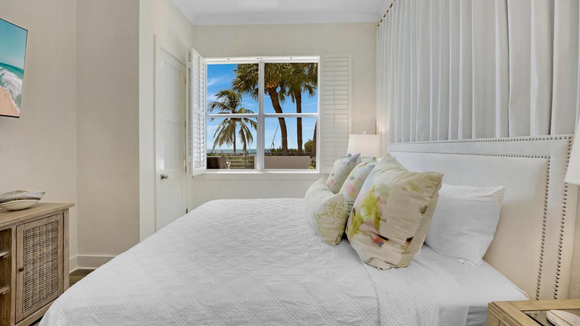 Modern Majesty By Last Key Realty Apartment *
