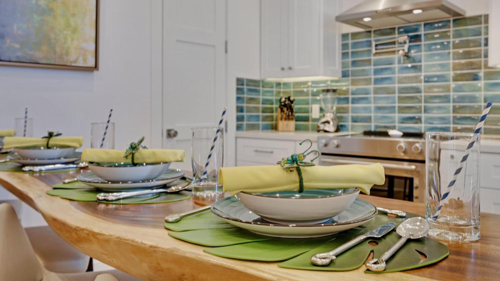 Apartment Modern Majesty By Last Key Realty