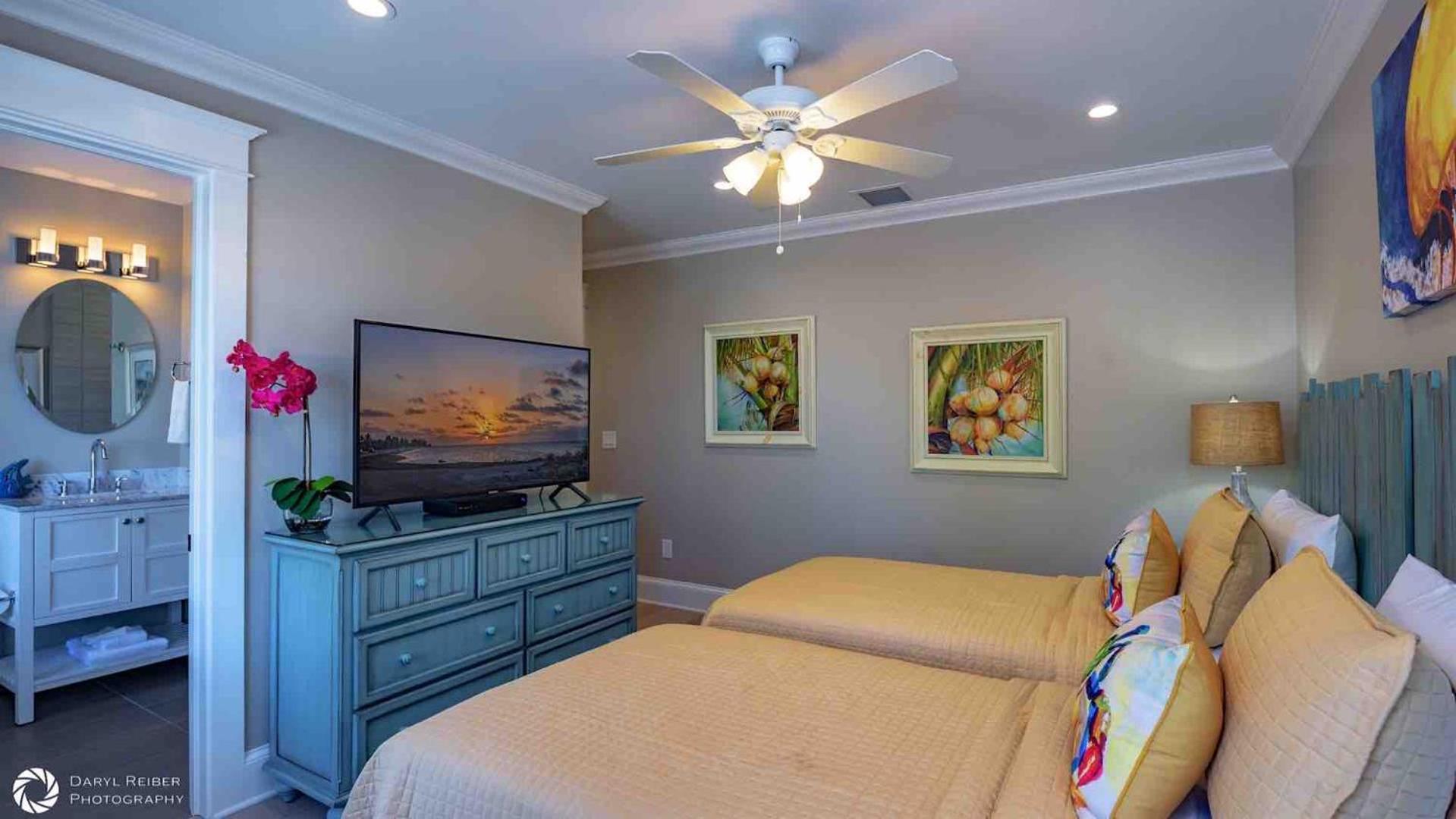The Lime And The Coconut By Last Key Realty Holiday home *