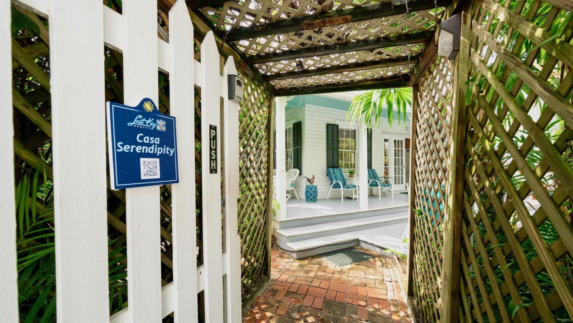 Casa Serendipity By Last Key Realty Holiday home
