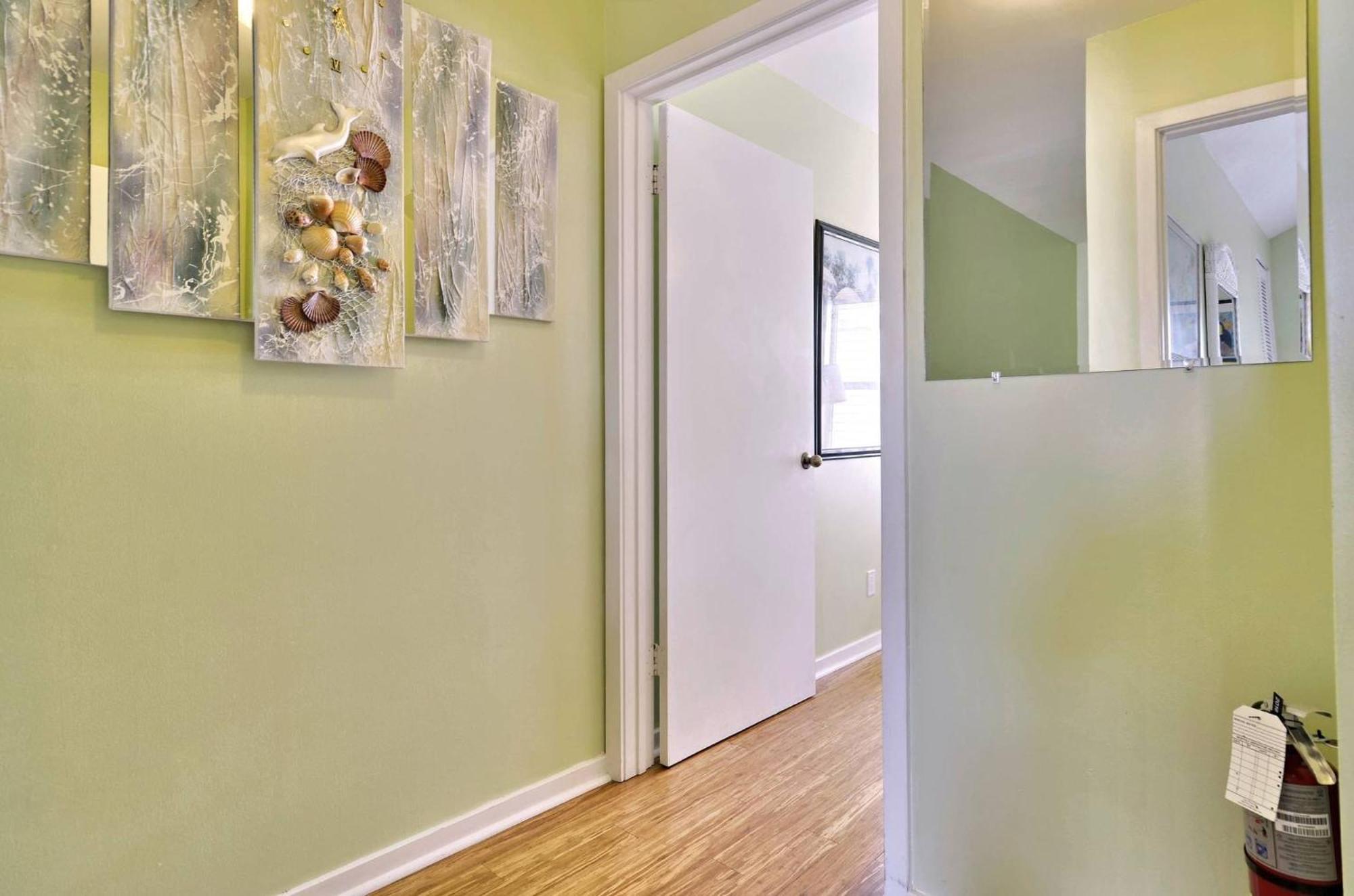 Duval Breeze By Avantstay Great Location Close To Nightlife Shared Pool Week Long Key West