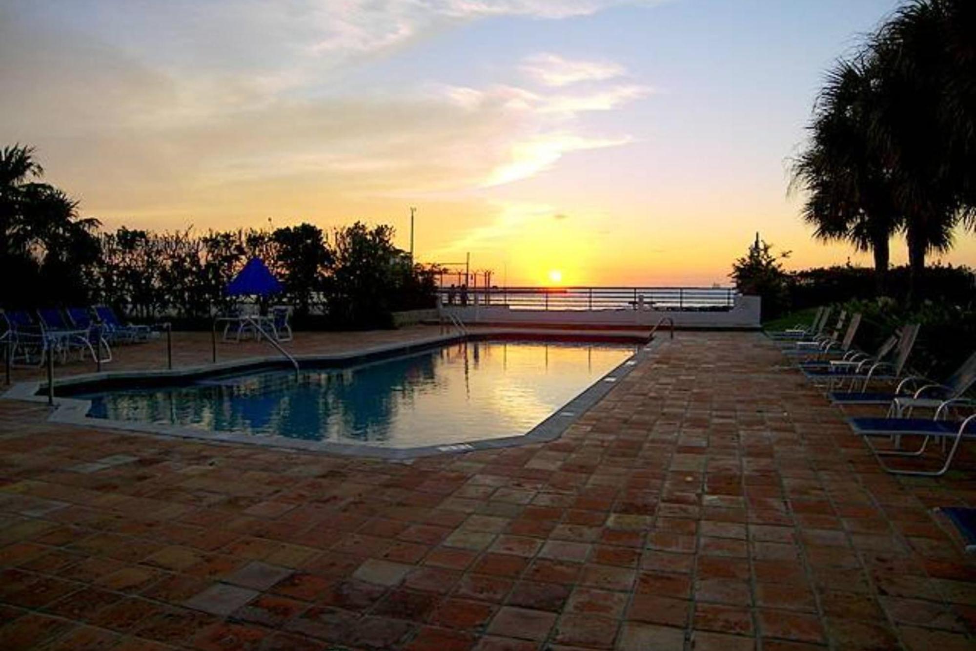 Holiday home Trumans Hideaway By Avantstay Great Location W Patio Outdoor Dining Bbq Shared Pool Week Long Key West