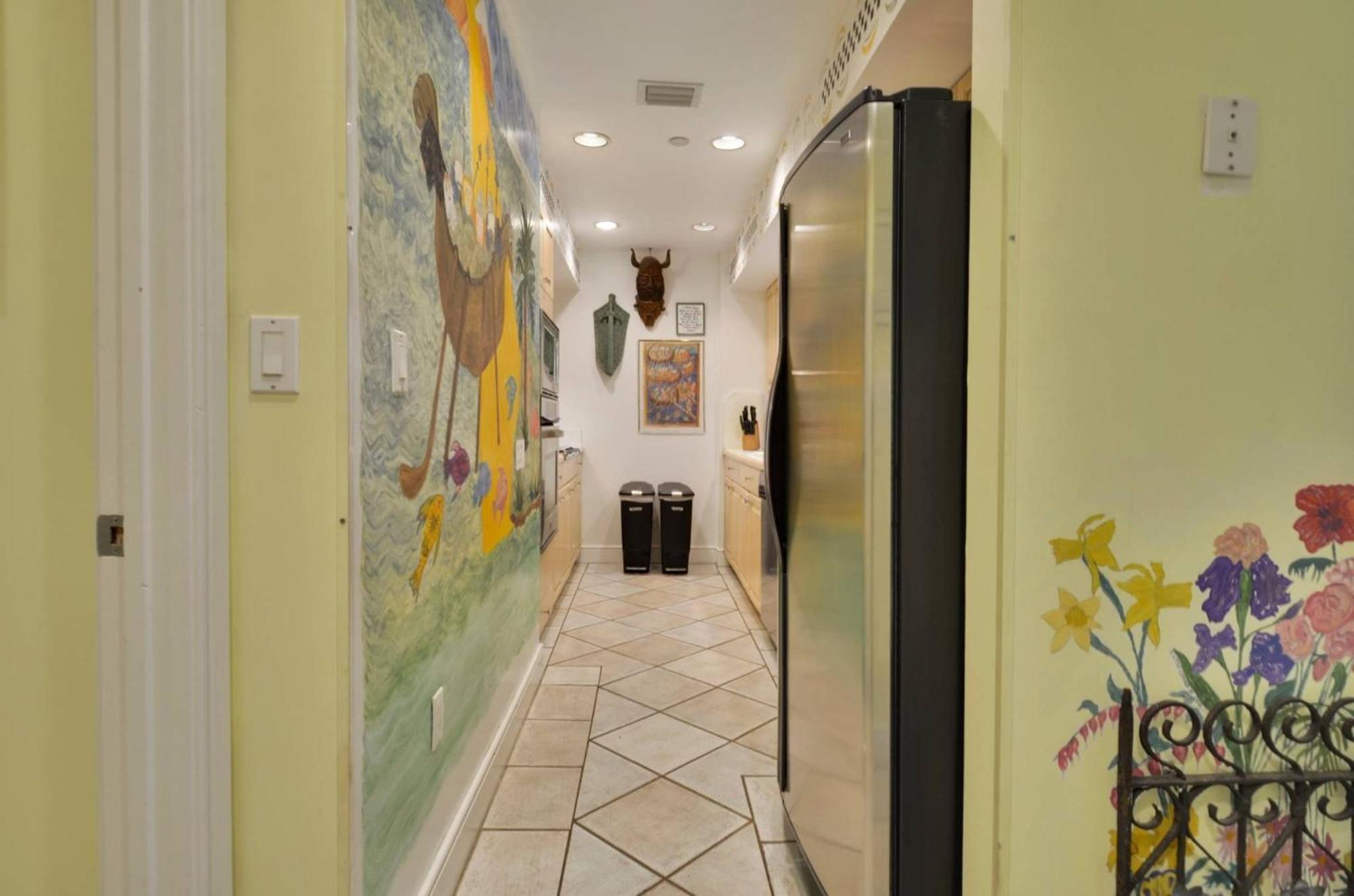 Holiday home Trumans Hideaway By Avantstay Great Location W Patio Outdoor Dining Bbq Shared Pool Week Long Key West