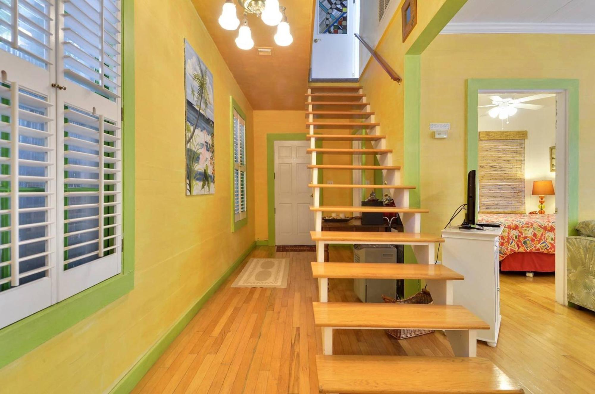 Key Lime Pie By Avantstay Ideal Location W Splash Pool Out Door Dining Month Long Only Holiday home *