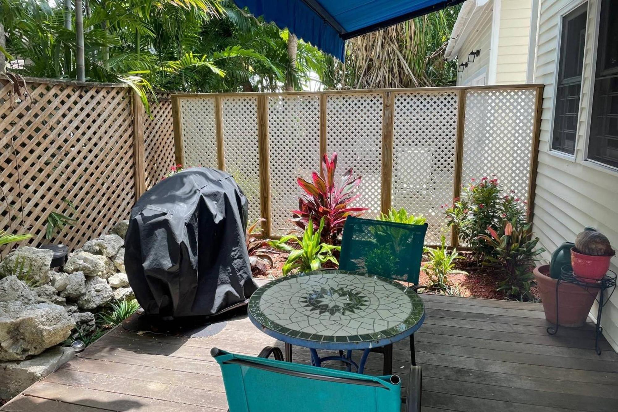 Tranquility By Avantstay Close To Duval St W Bbq Shared Pool Holiday home