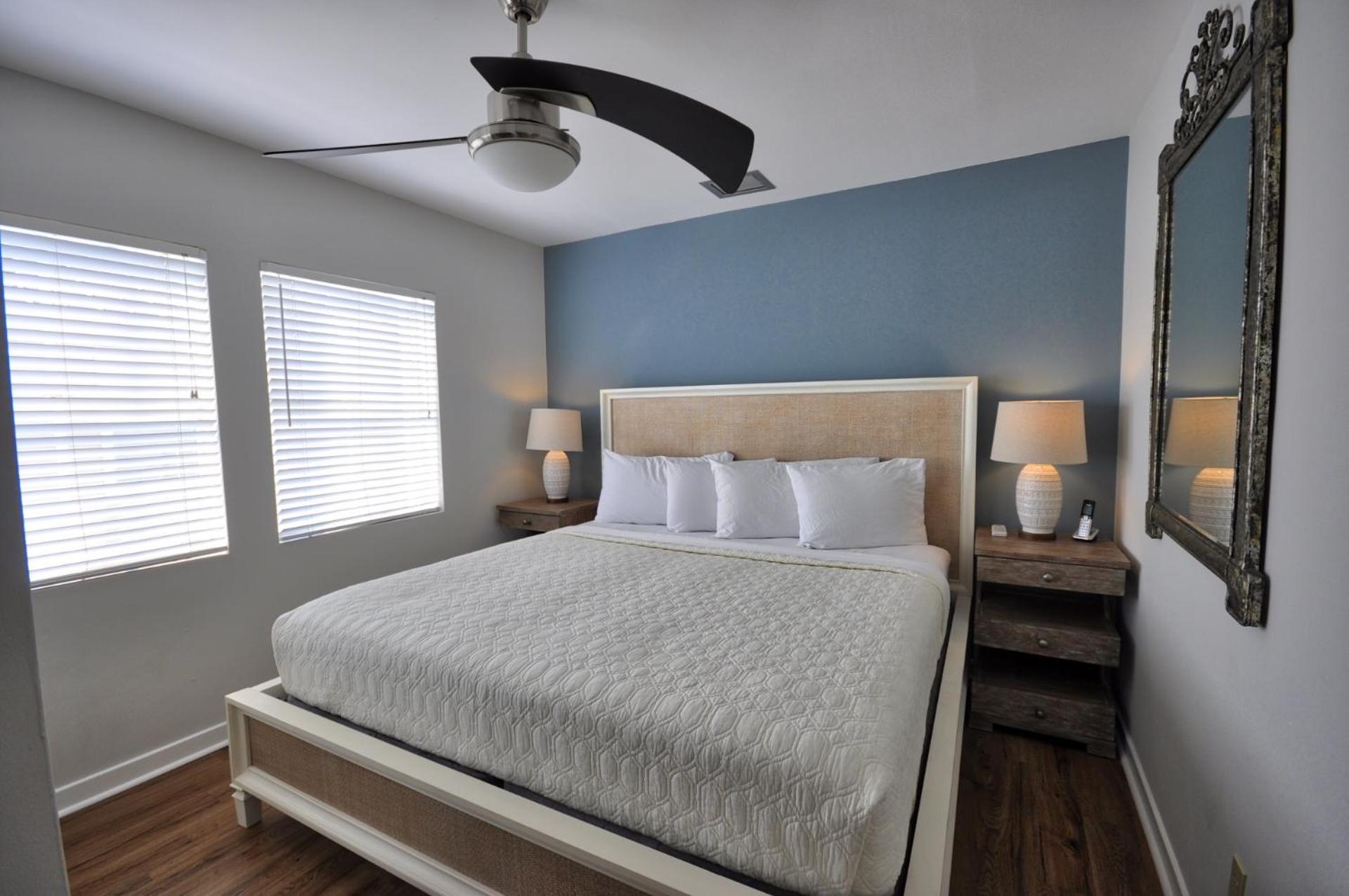 Duval Square Penthouse