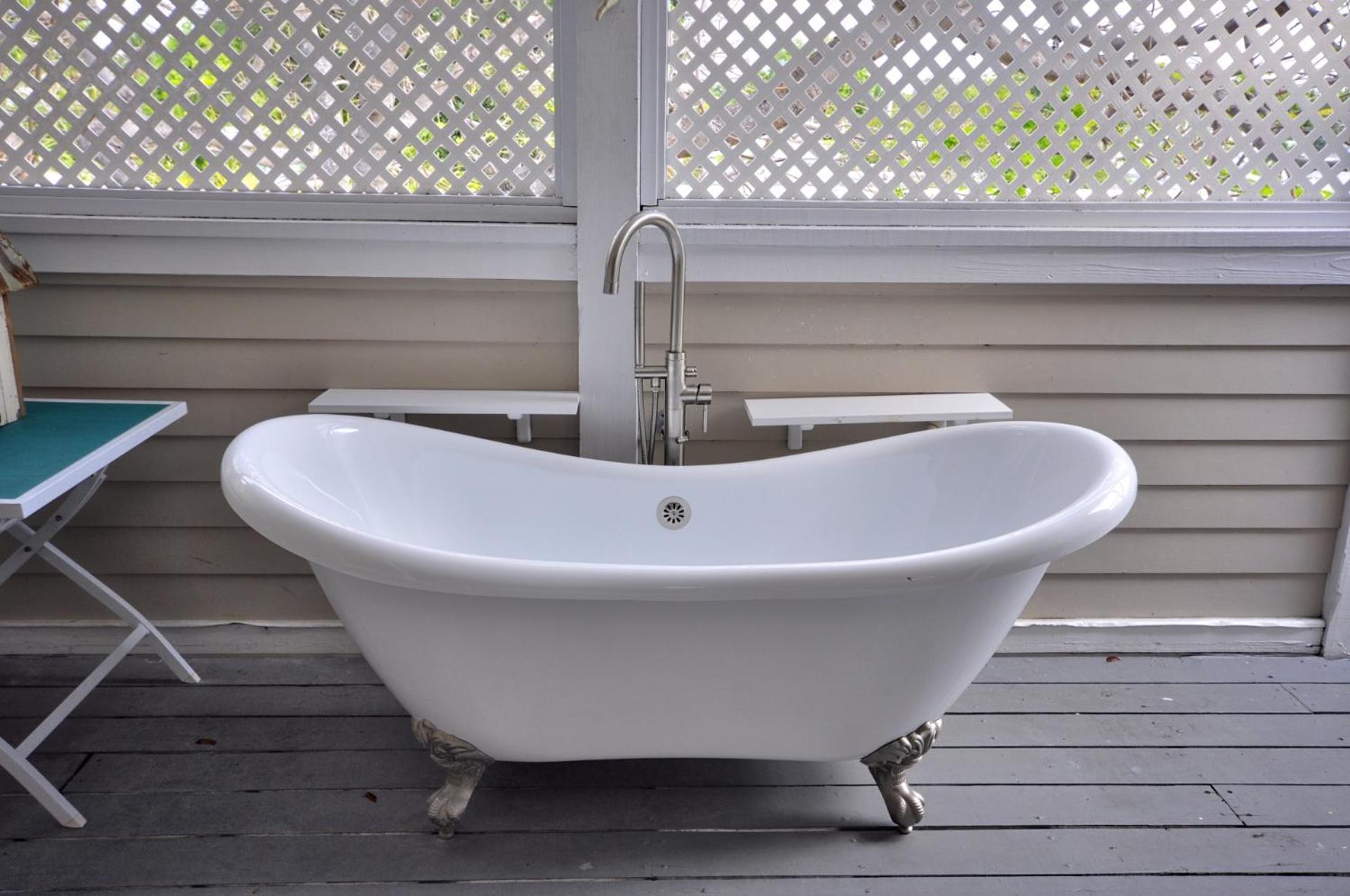 Duval Square Penthouse * Key West