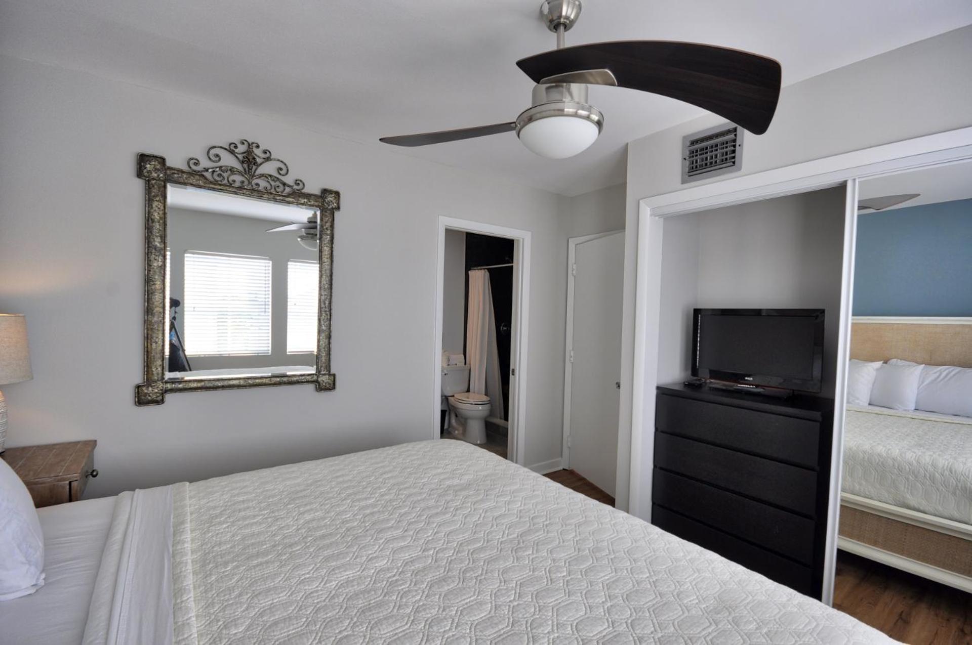 Duval Square Penthouse Apartment
