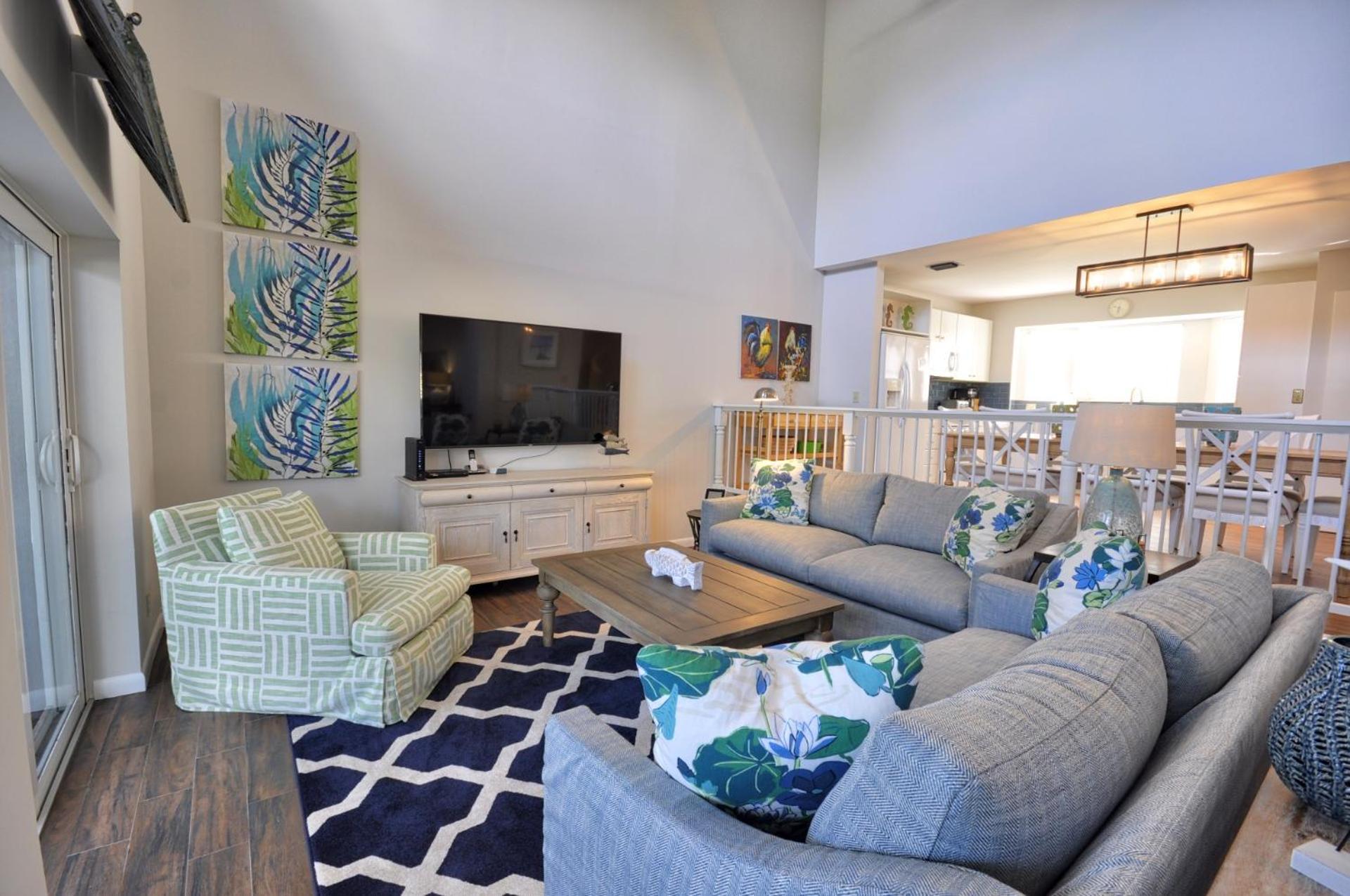 Duval Square Penthouse