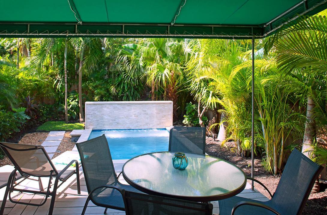Pineapple Holiday home Key West