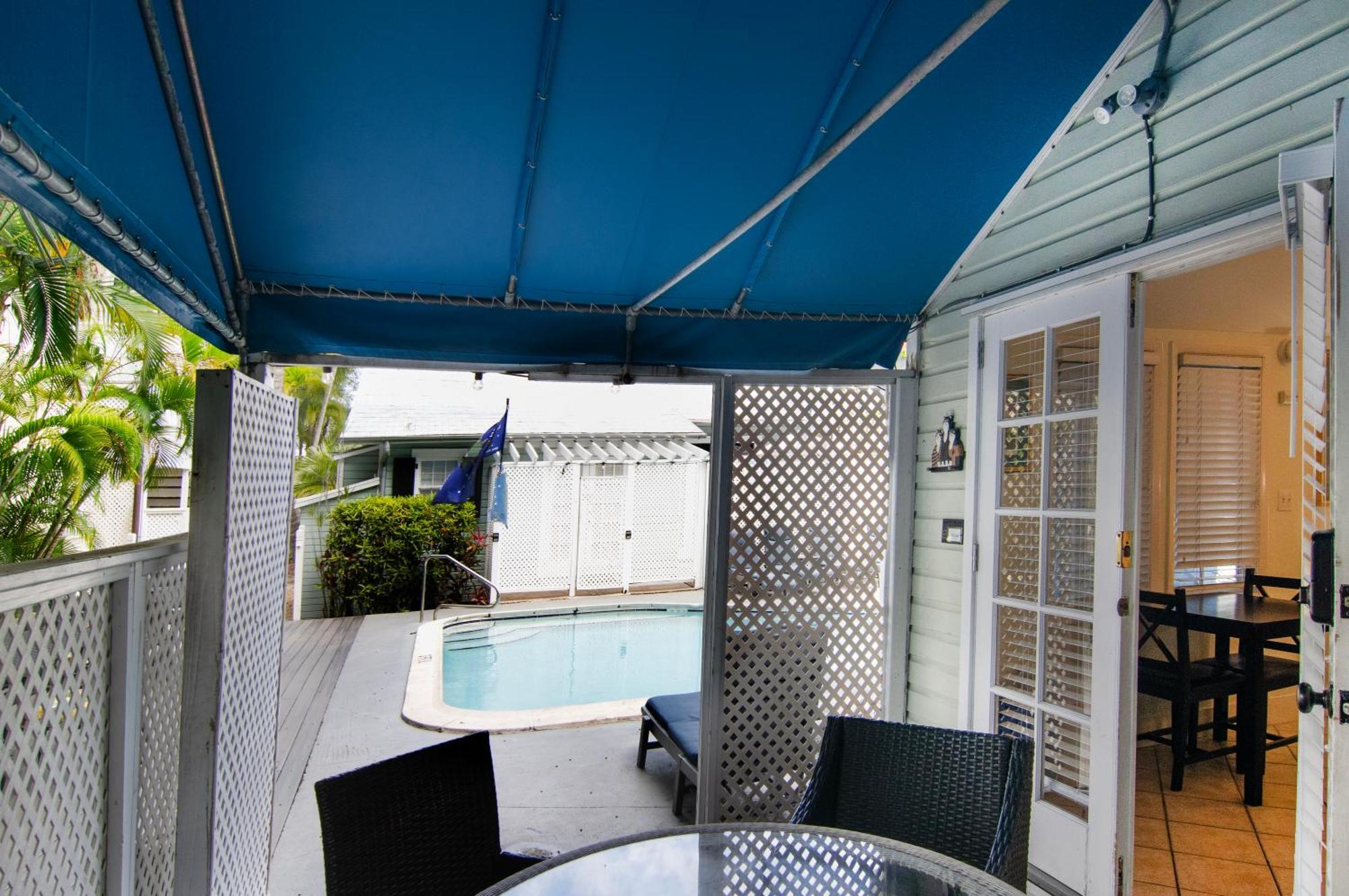 Poolside Paradise Tropical Village Apartment Key West