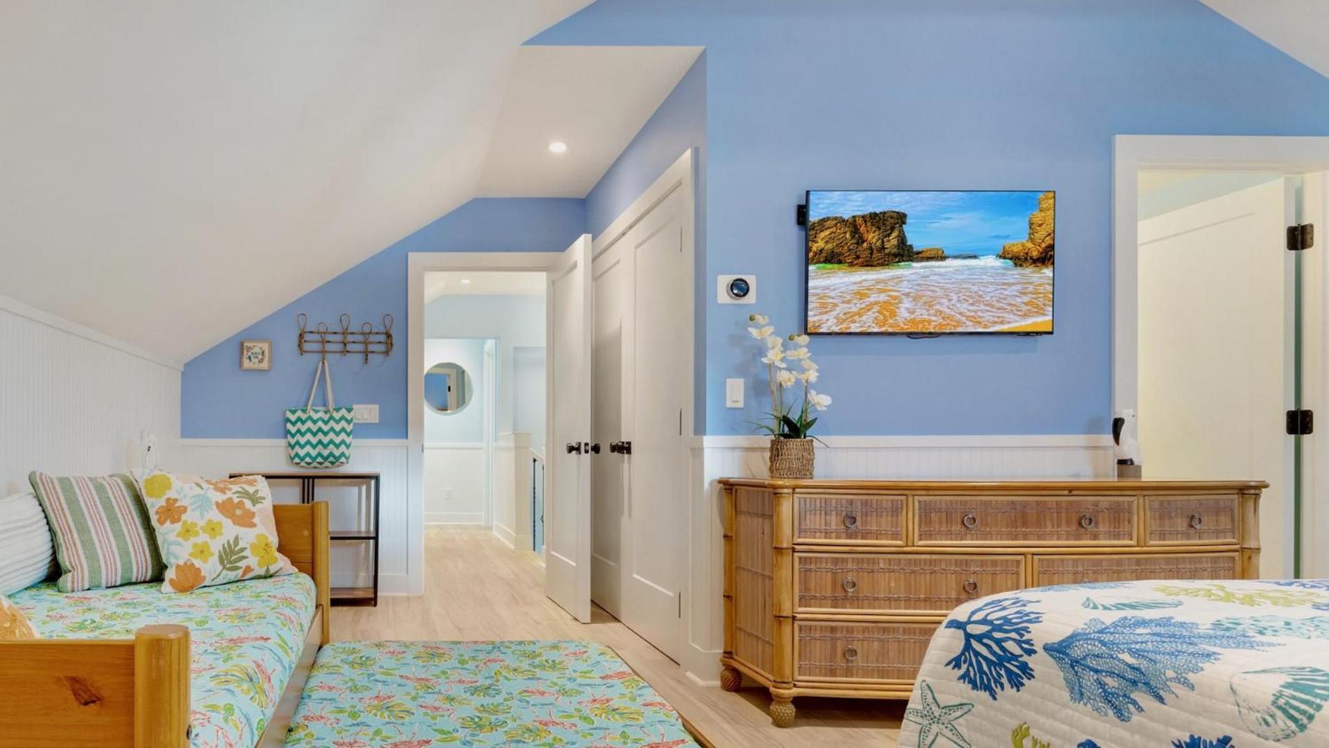 The Duke And The Duchess By Last Key Realty