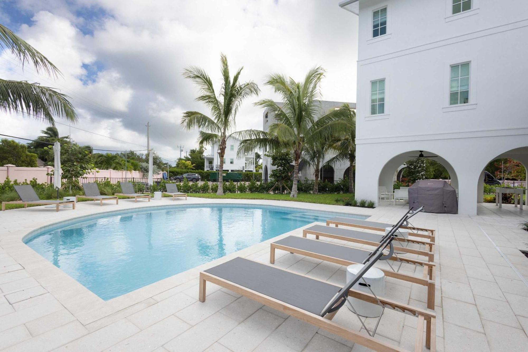 New Private Pool & Docking - Floralee House * Key West