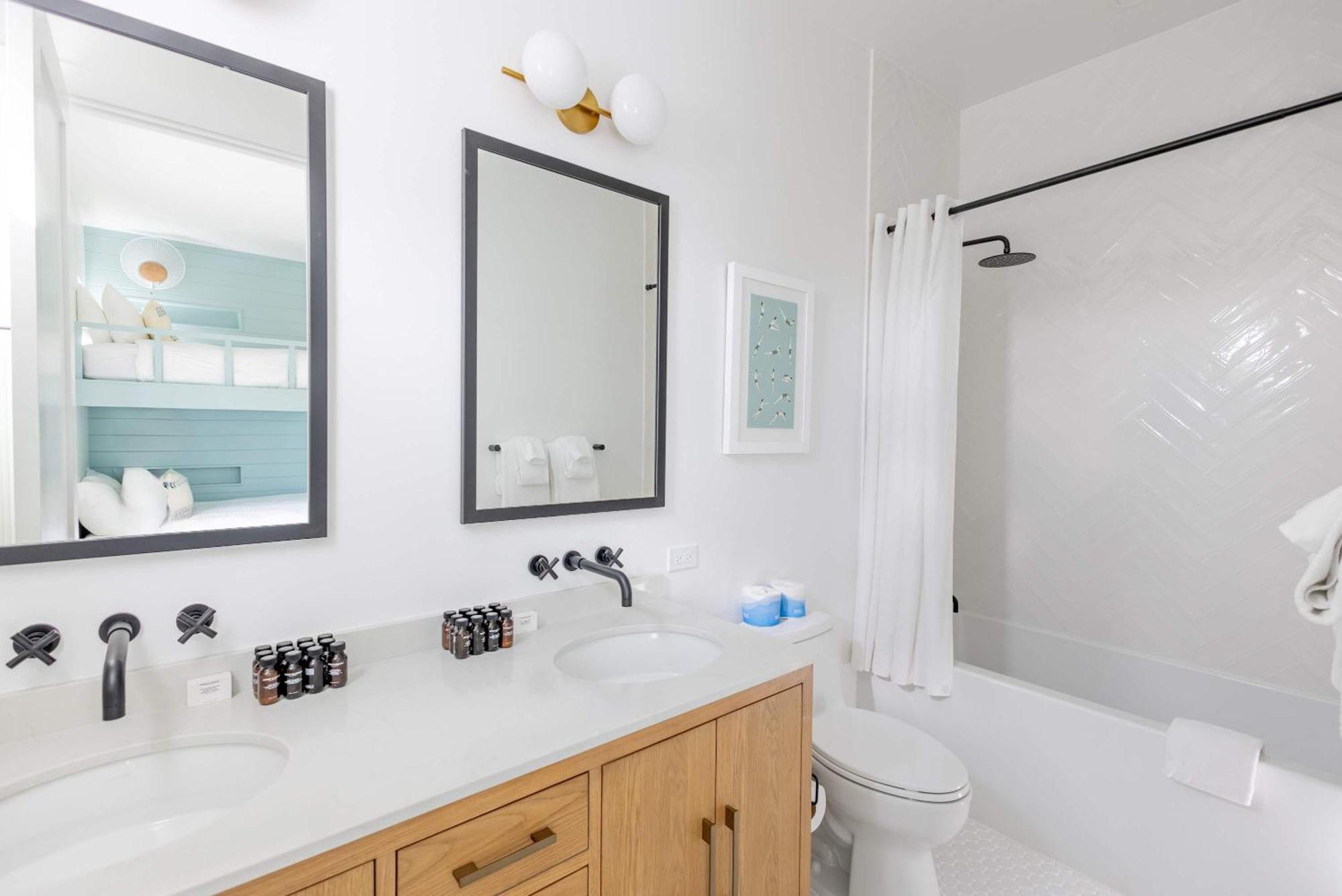 New Private Pool & Docking - Floralee House Holiday home *