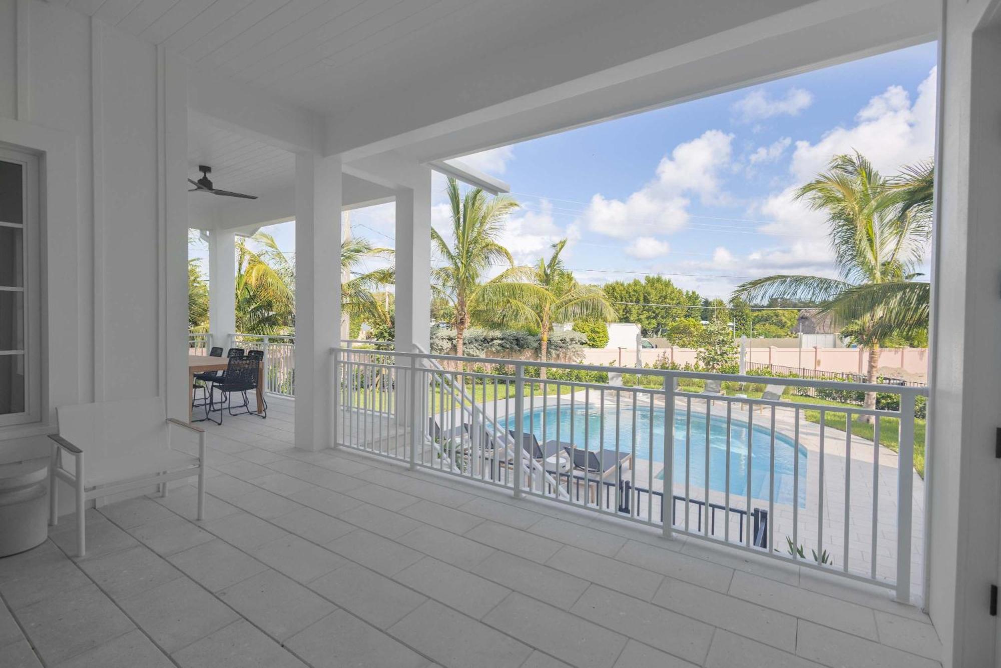 Holiday home New Private Pool & Docking - Floralee House *