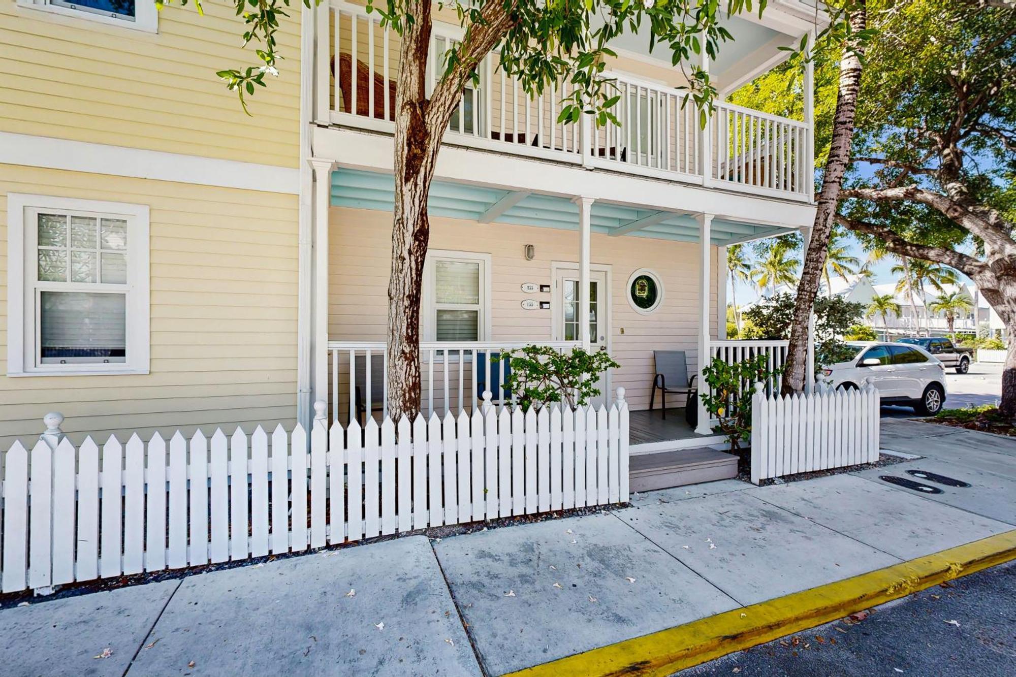Shipyard Seaclusion * Key West