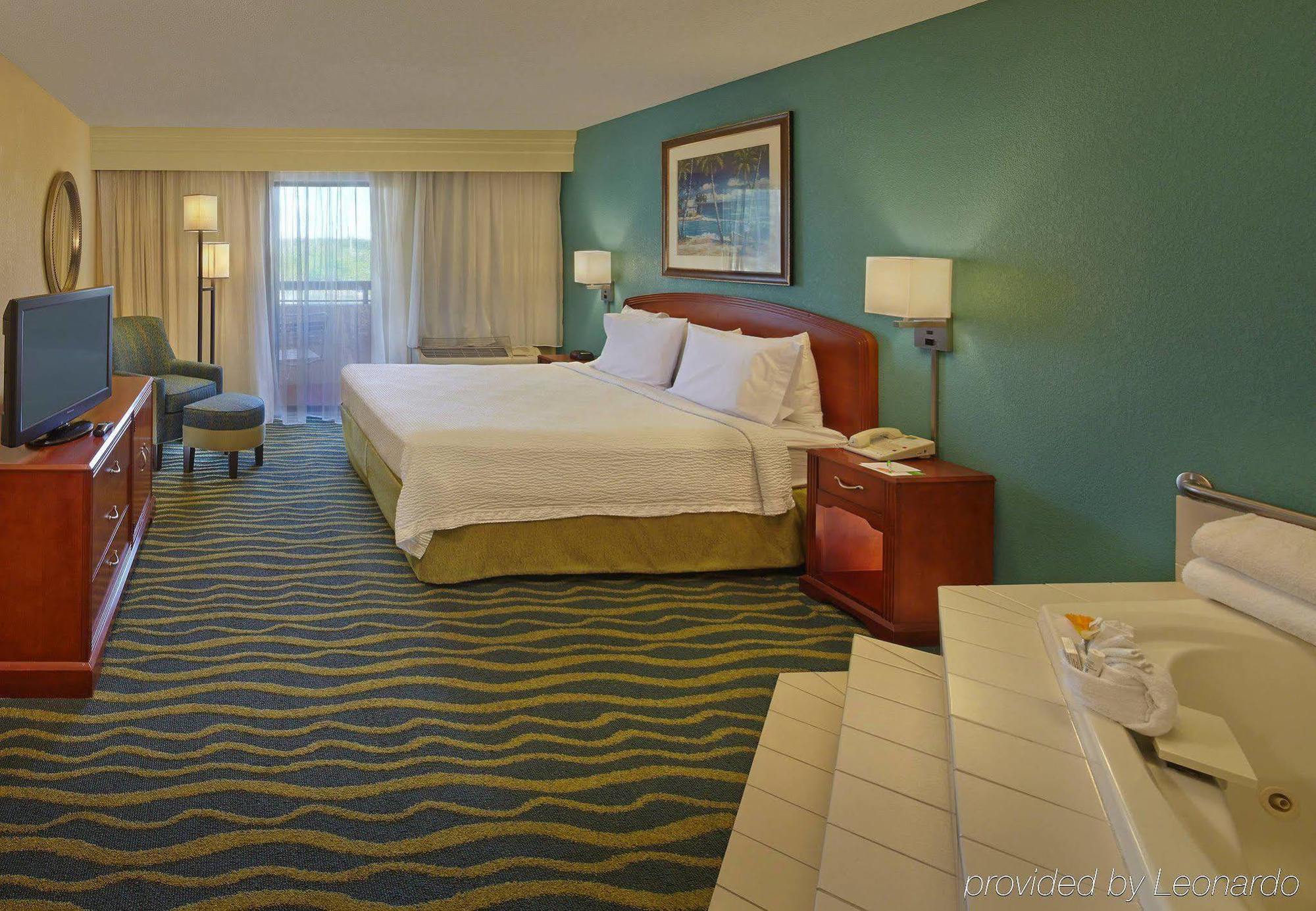 Courtyard By Marriott Waterfront Key West