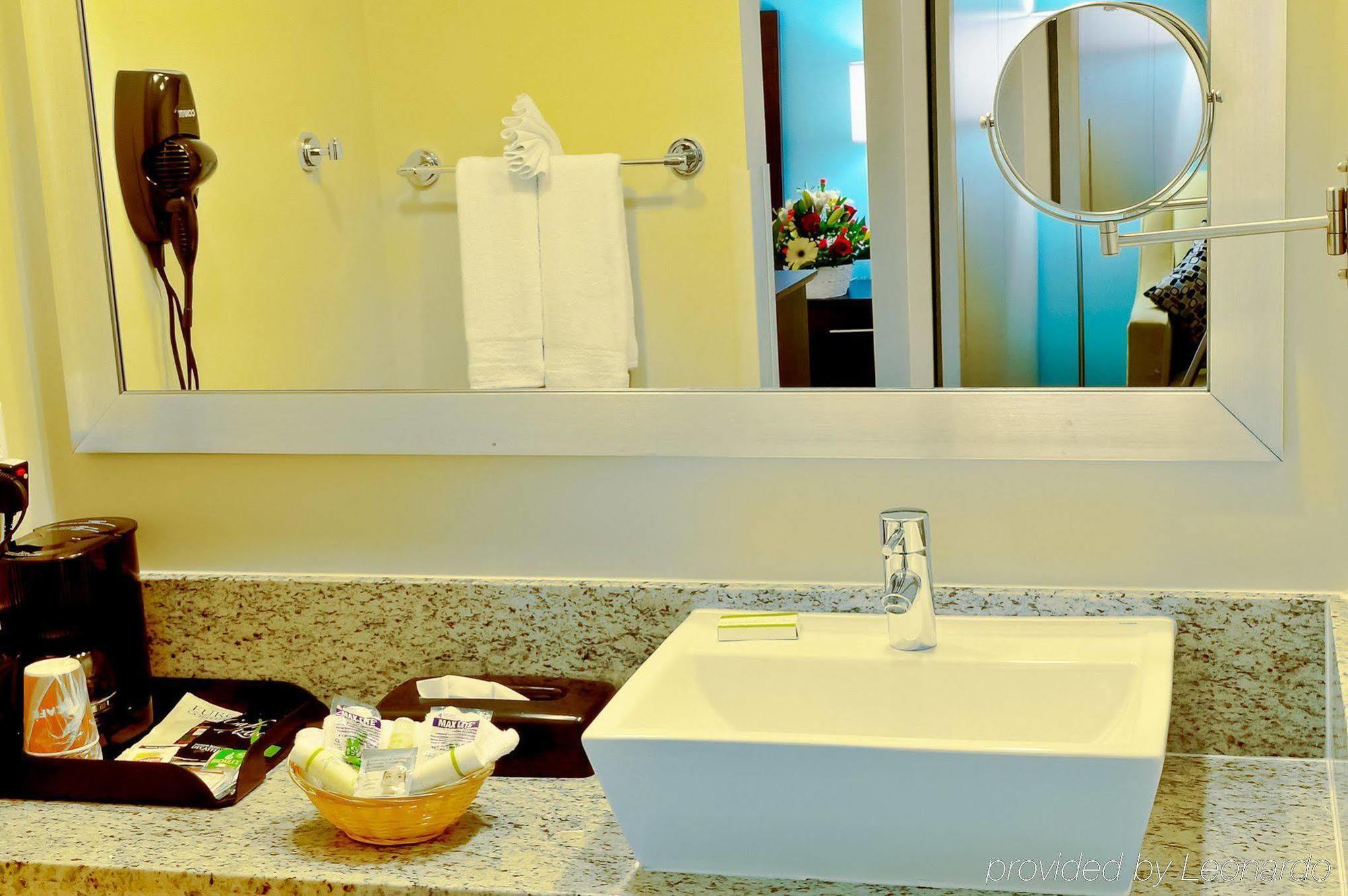 Silver Palms Hotel 3*