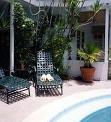 Alexander Palms Court