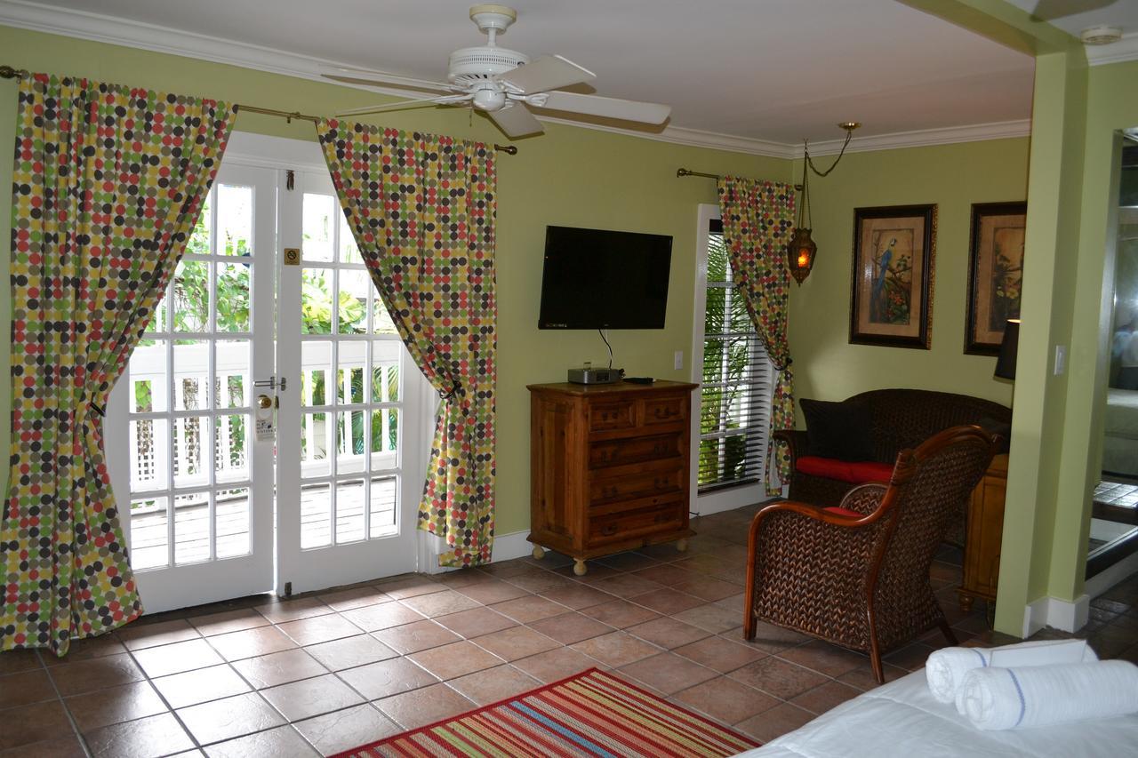 La Te Da - Adult Only, 21 Or Older