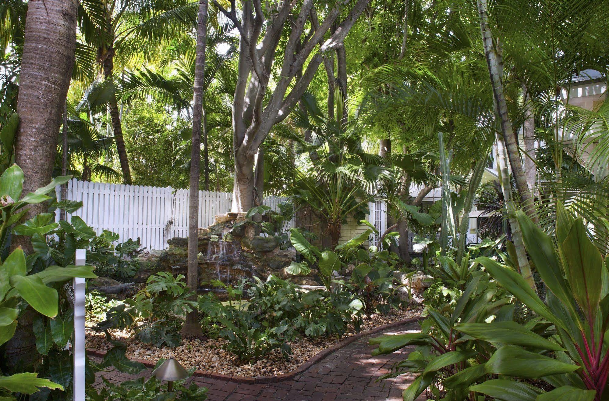 Island House 3* Key West