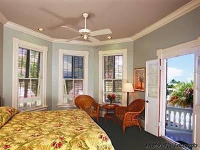 La - Adult Exclusive Key West