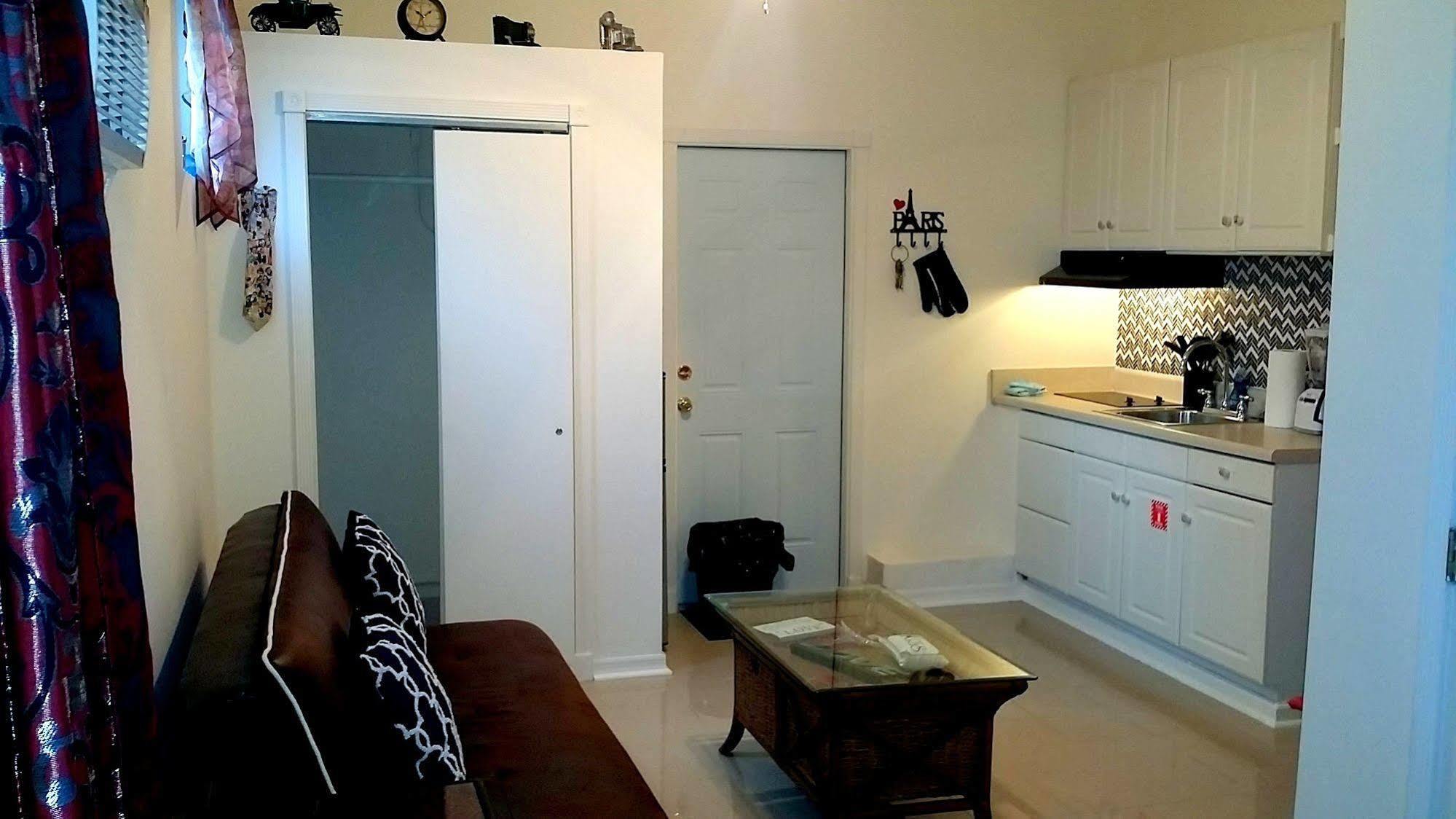 Hotel Old Town Suites 3*