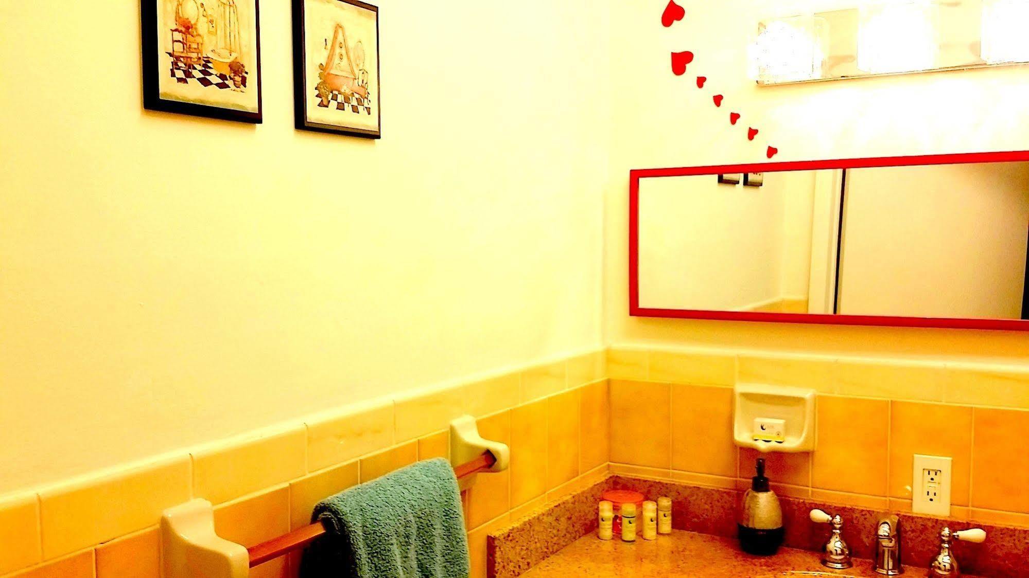 Old Town Suites
