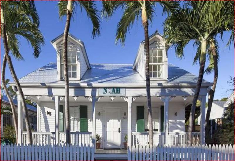 Nyah - Adult Exclusive Bed & Breakfast 3*