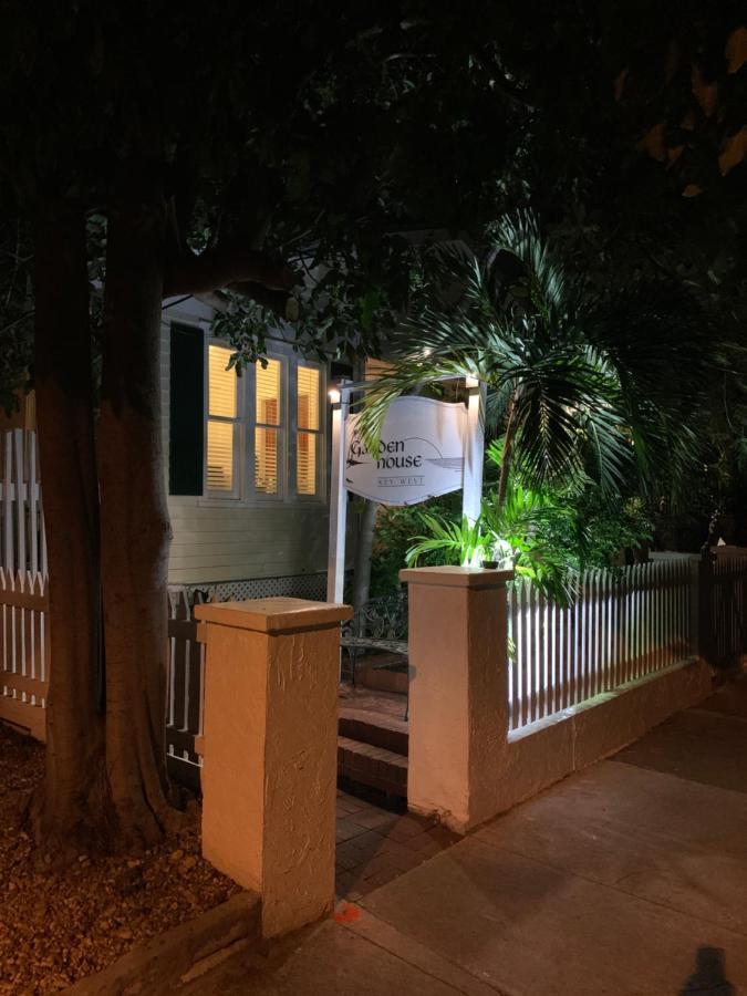 The Garden House Guest house 2*