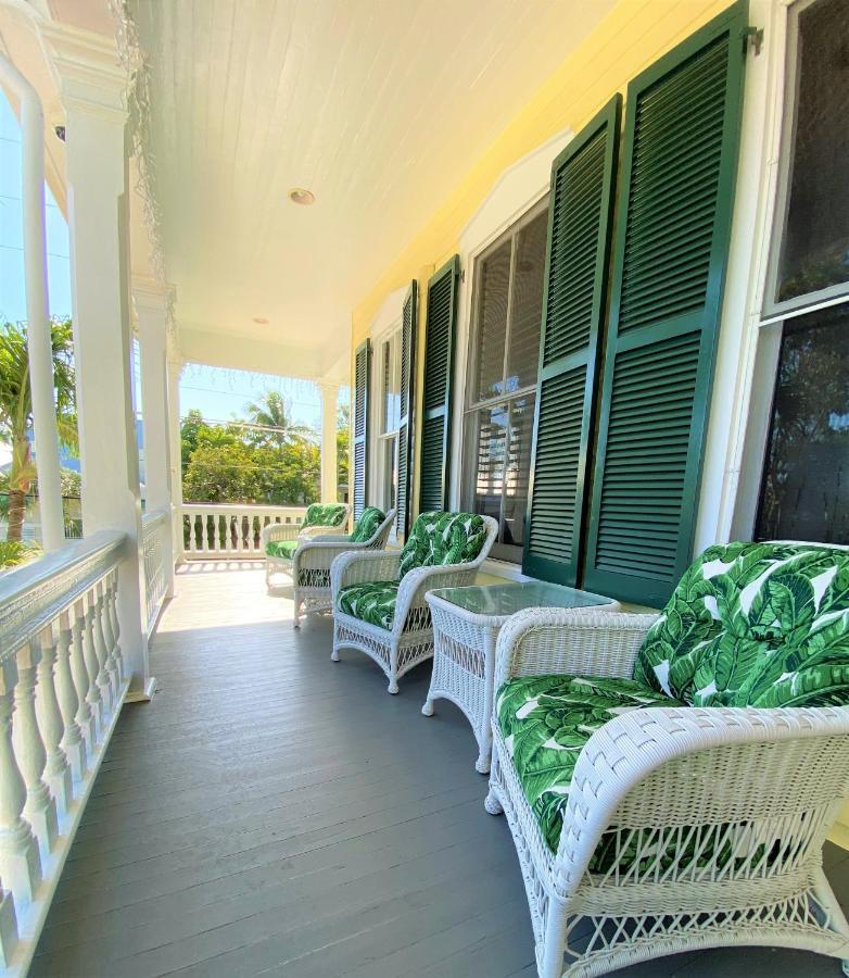 La - Adult Exclusive Key West