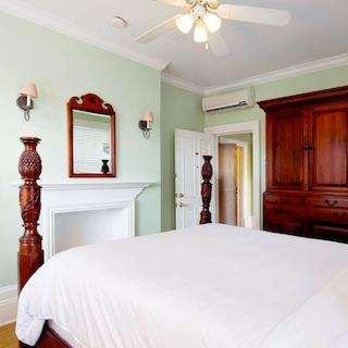 Bed & Breakfast Weatherstation Circa 1911