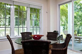 Townhomes On Windsor 3* Key West