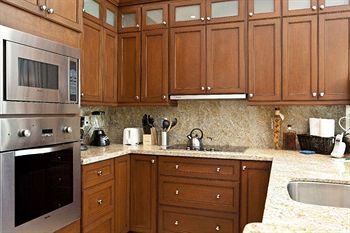 Townhomes On Windsor 3*