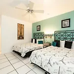 Knowles House B&B - Adult Only