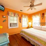 Knowles House B&B - Adult Only