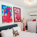 Marreros Guest Mansion - Adult Only