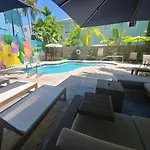 Duval Street Suite With Pool