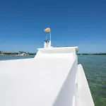 Beautiful Houseboat In Key West