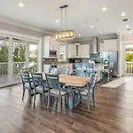 Evershore House -Pool, Parking, Dock!
