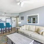 The Salt Cay -Modern & Pet Friendly