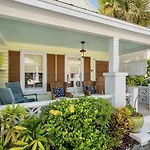 Casa Amarilla By Last Key Realty