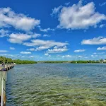 Coastline Comfort By Last Key Realty