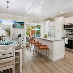 Island Bliss By Last Key Realty