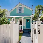 Island Bliss By Last Key Realty