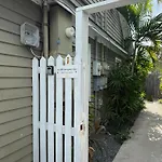 Seagull Suite - Southernmost Sanctuary
