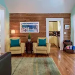 Maison Tropicale By Last Key Realty