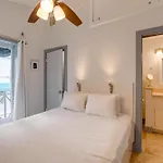 Yellowfin Ledge